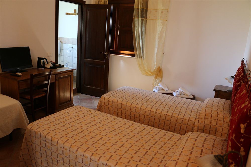B&B Le Foglie D'Argento Caltabellotta Bagian luar foto